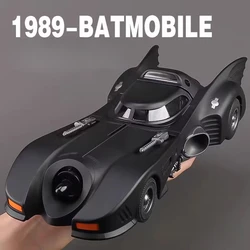 1:24 Scale 1989 Batmobile Sports Car Alloy Miniature Model Metal Diecast Vehicle Sound Light Plaything Decoration Gifts for Kids