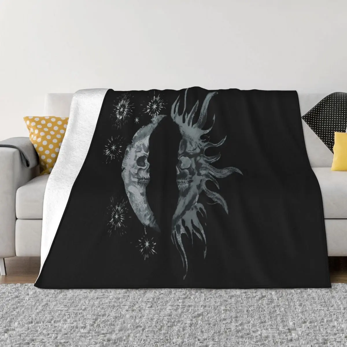 John Varvatos Star Usa Mens Moon Sun Graphic Crew Black Low Price Music Aesthetic Cartoon Throw Blanket