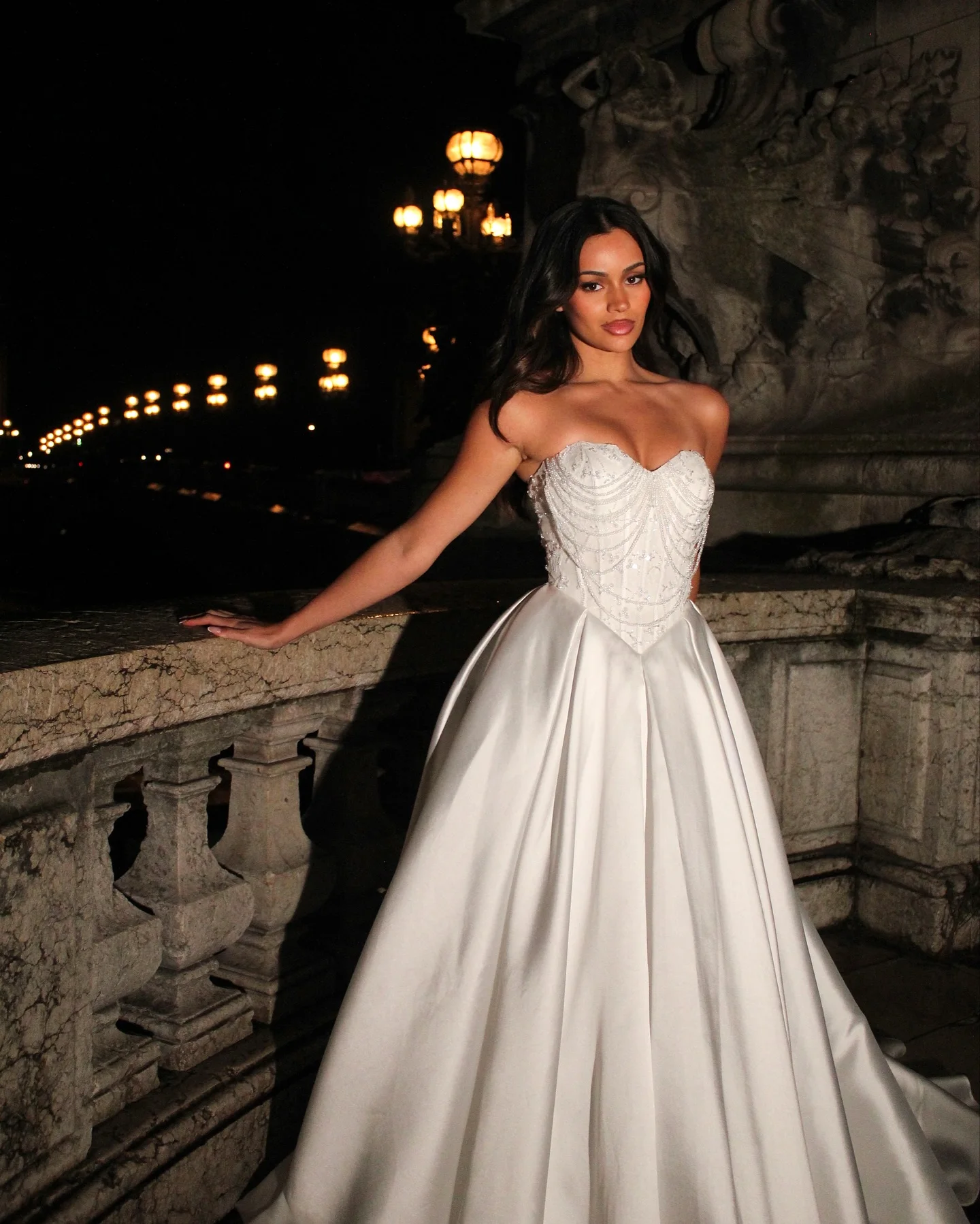 Kyoto personalizado branco sem alças drapeado pérolas vestido de casamento a linha cetim vestidos de noche até o chão vestidos de noite 2025