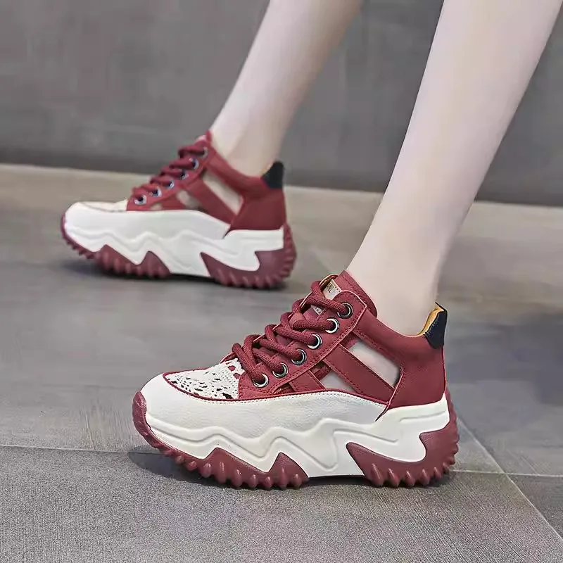 

Новые однотонные сетчатые кроссовки 2026 года: низкие, с резиновой подошвой, устойчивые к запаху, мягкие и удобные