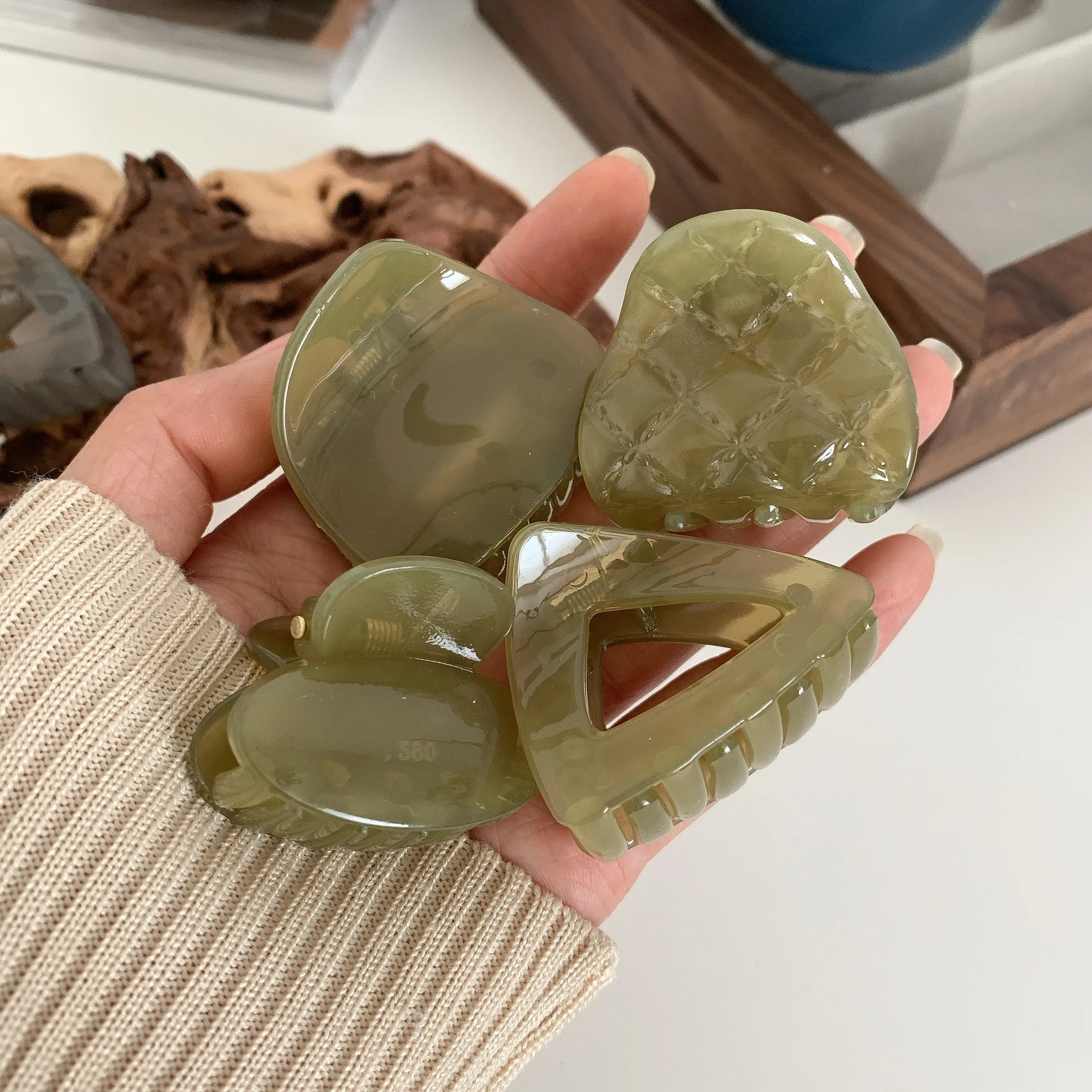 دبوس شعر صغير مجوف على الطراز القديم، مشبك على شكل معين بلون الكراميل، مشبك شعر الرياح للفتيات، مشبك سمك القرش للرأس الخلفي