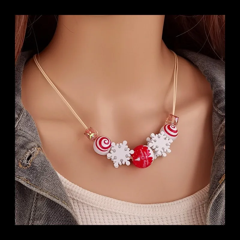 

Ожерелье на рождественскую тематику, женское ожерелье с подвеской в виде сладкого ветра и снежинки, новая цепочка на ключицу, популярные ювелирные изделия, оптовая продажа