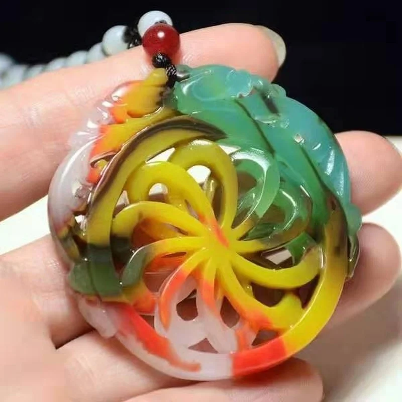 

Natural Hetian Jade Color Jade Transfer Flower Pendant for Men and Women Double-sided Hollow Joker Pendant