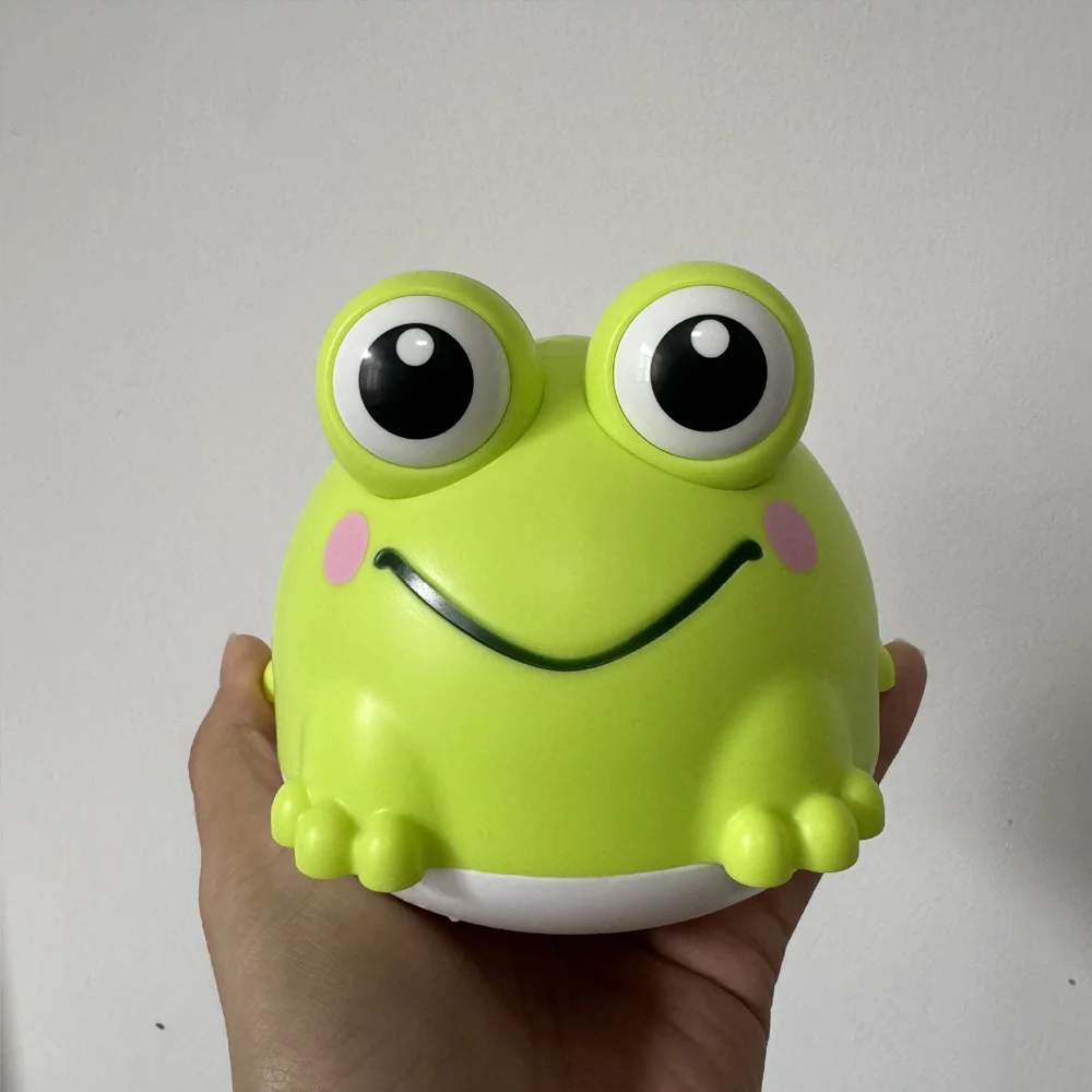 Brinquedo de banho de sapo com spray de detecção automática com botão de luz LED - Bateria/USB recarregável brinquedo de brincar de água para chá de bebê para presentes de crianças