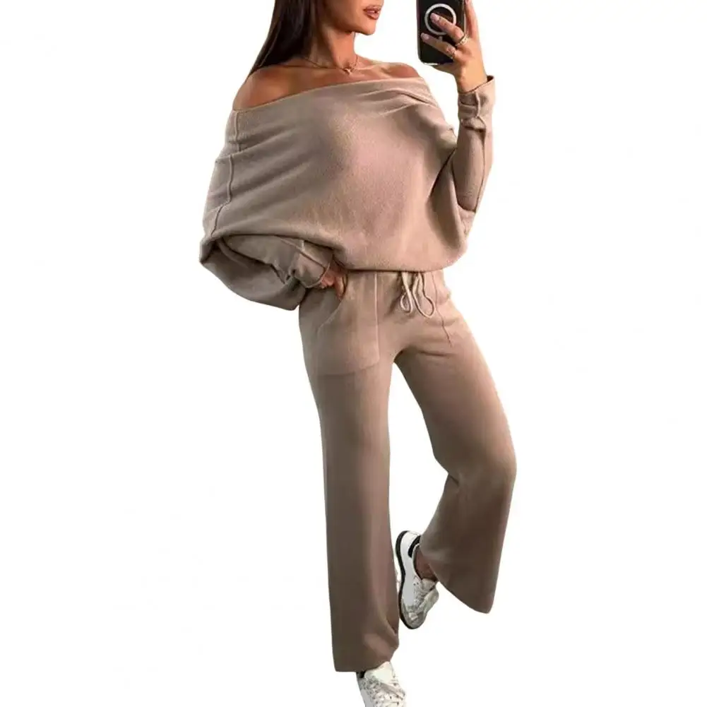 

Elastic Waist Trousers Stylish Women's Off Shoulder Tracksuit Set with Bat Sleeves Sweatshirt Flared Sweatpants for Autumn