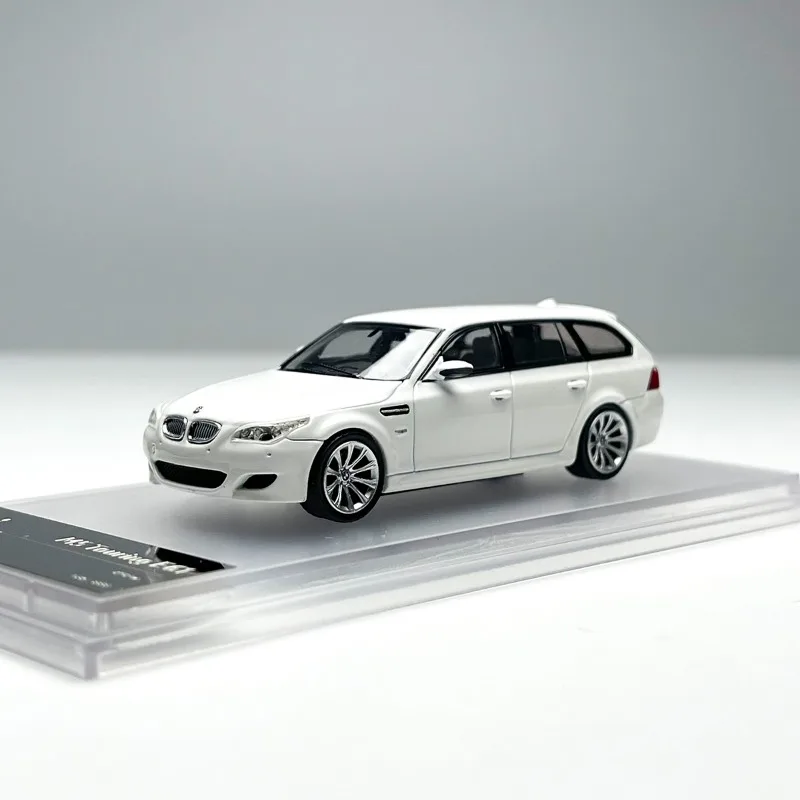 KING MODEL Diecast 1/64 Maßstab BMW M5 E60 E61 Blechauto Modell Legierung BMW M5 E60 E61 Spielzeugauto Modell Sammlung und Ausstellungsartikel