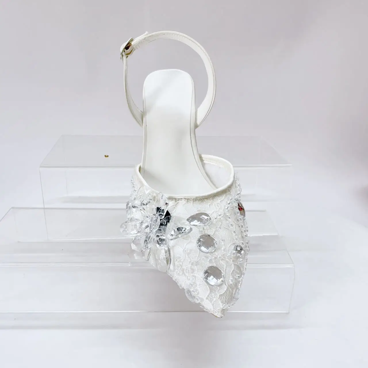 

Женские сандалии с острым носком и ремешком на щиколотке, слегкий цвет, летние праздничные свадебные туфли, повседневная модная однотонная обувь с кристаллами