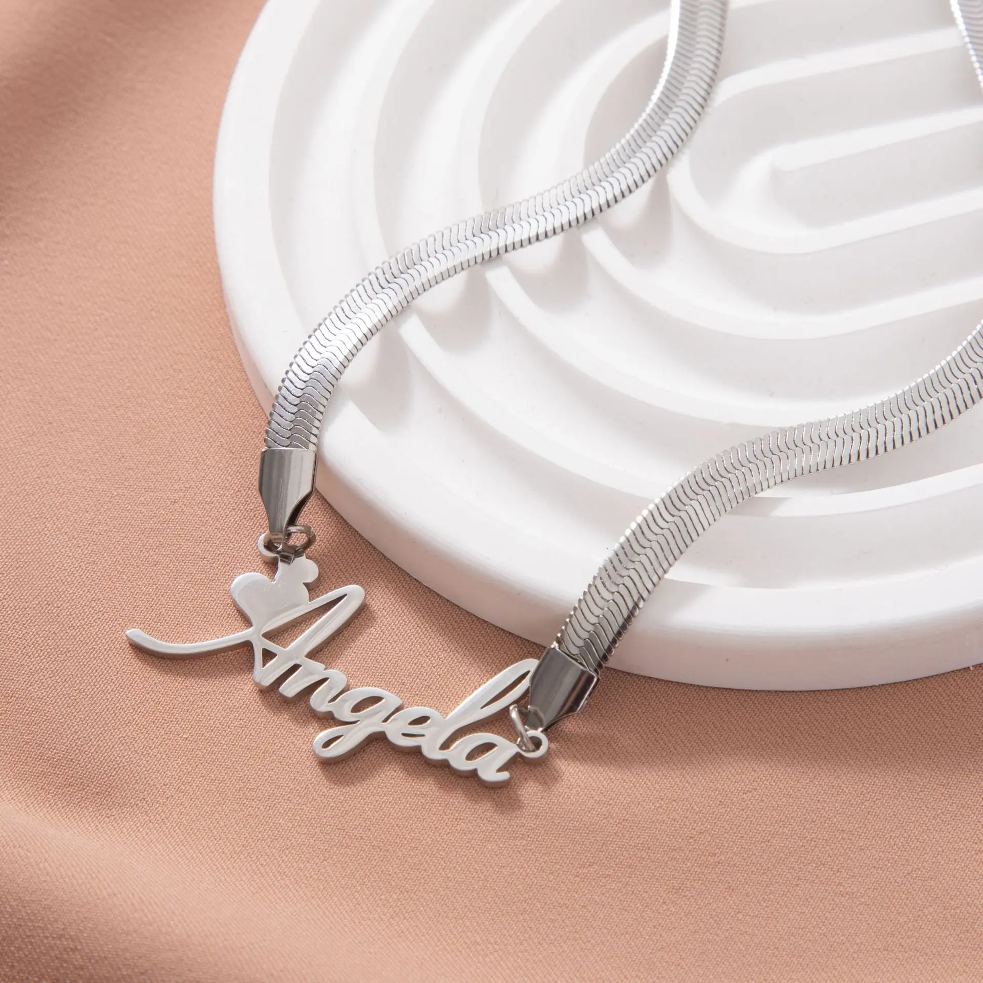 Necklace Custom Snake Chain Necklace Name Personalized Nameplate Necklace Ladies Mom English Name Jewelry Gifts Personality