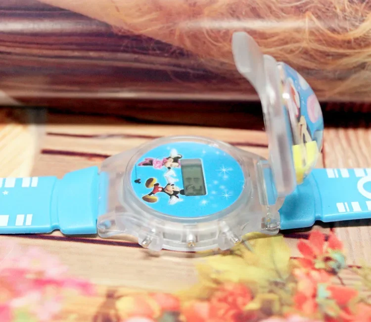 Disney Mickey Minnie Cartoon luminous children\'s watch Silicone strap cute flash music Watch kids clock watches birthday gifts