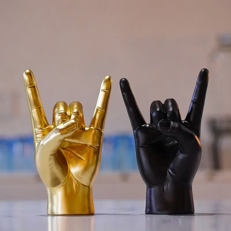 New 1PCS New Products Rock Band Rock Gesture Finger Model Bar Desktop Office Resin Crafts Ornament