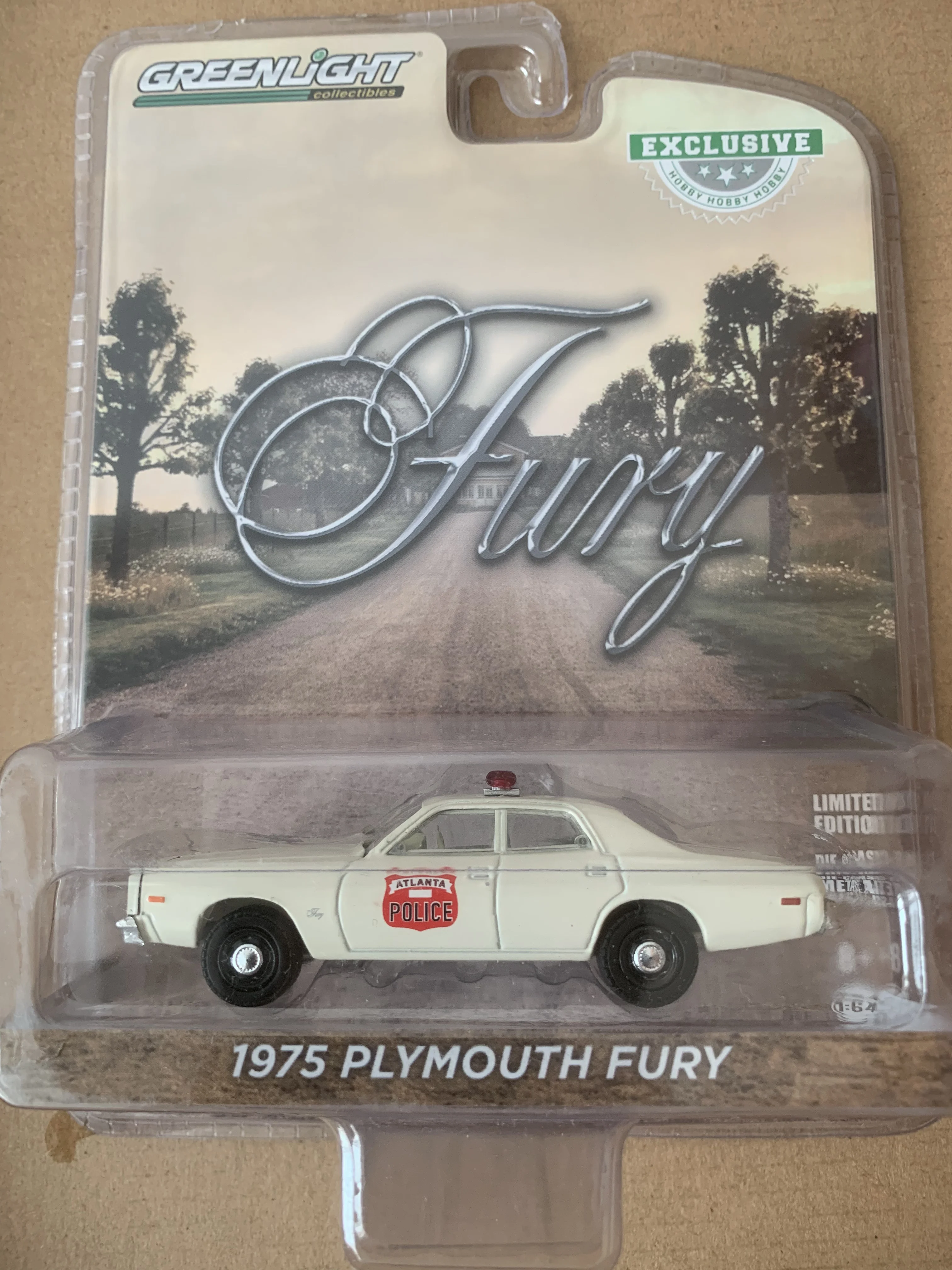

GreenLlight 1:64 1975 Plymouth Fury, литая под давлением модель автомобиля из сплава, имитация детской коллекции, подарок