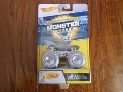 HOT WHEELS 1:64 Monster Jam 2017 Walmart Primary Color 2 Dragon Rider Collection Die cast alloy car model ornaments