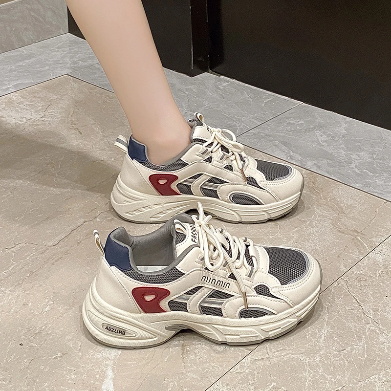 快適な通気性のあるメッシュシューズカジュアルフィットネスラン - Mesh Trainer Breathable のレビューと価格