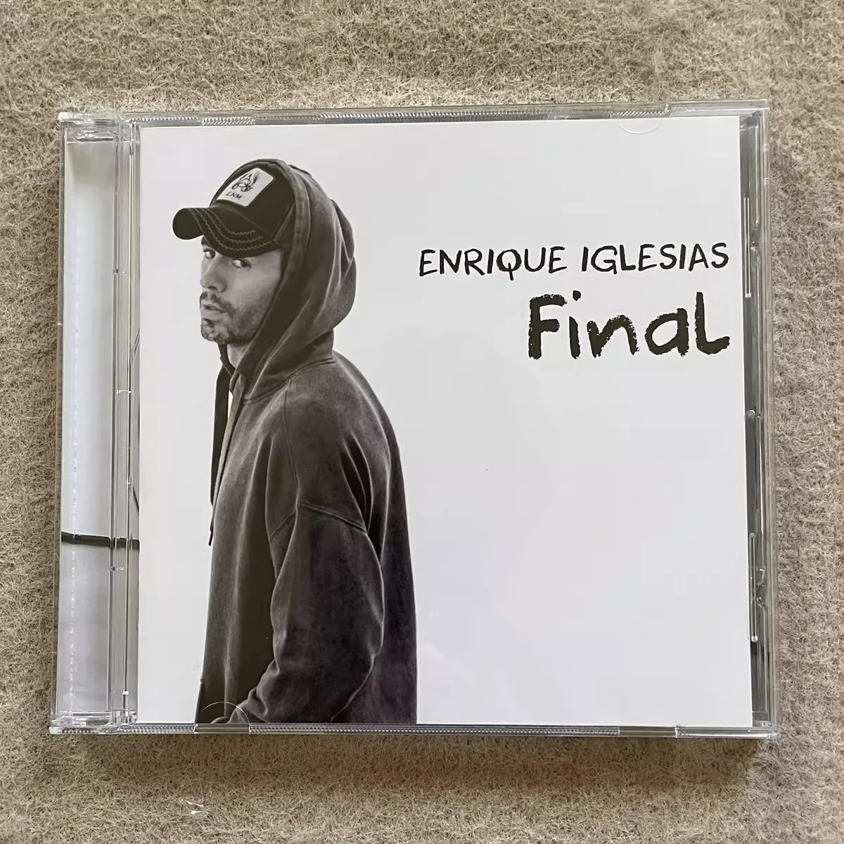

Enrique Iglesias FINAL Vol.1 CD Latin Pop Music Smooth Vocals Romantic Melodies for Latin Music Fans and Collectors