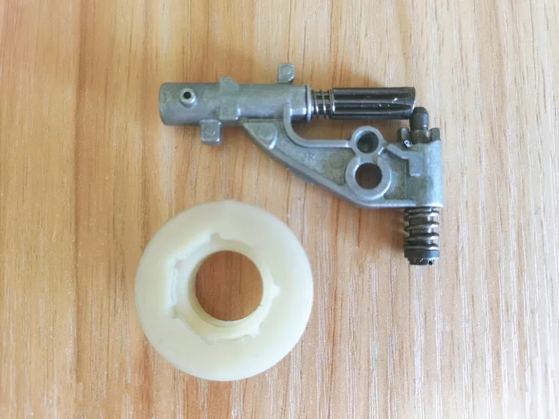 Oil Pumps for Husqvarnas 350 353 455 460 461 357 359 for Ranchers 455E 460 461 for Jonsereds 2141 2145 2150 Chainsaw Worm Gear