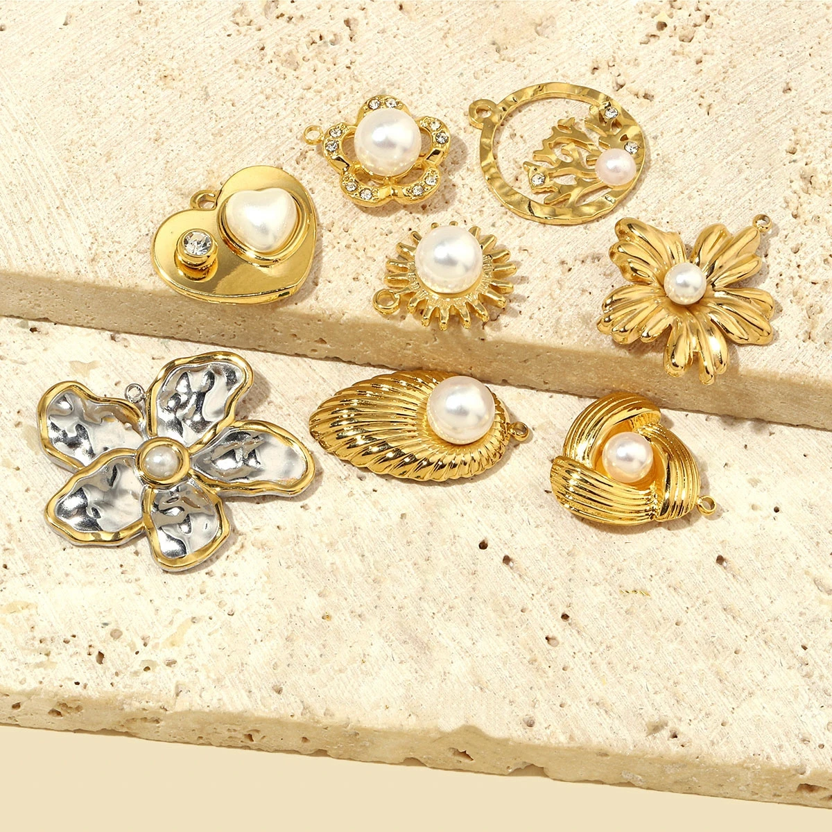 

6Pcs/Lot Stainless Steel Zircon Flower Charms Heart Pendants For DIY Making Bracelet Necklace Jewelry Accessory Wholesale