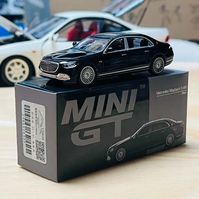 MINIGT Diecast in scala 1/64 Mercedes-Maybach S 680 modello di auto in lega giocattoli per ragazzi giocattoli regalo per bambini da 2 a 4 anni