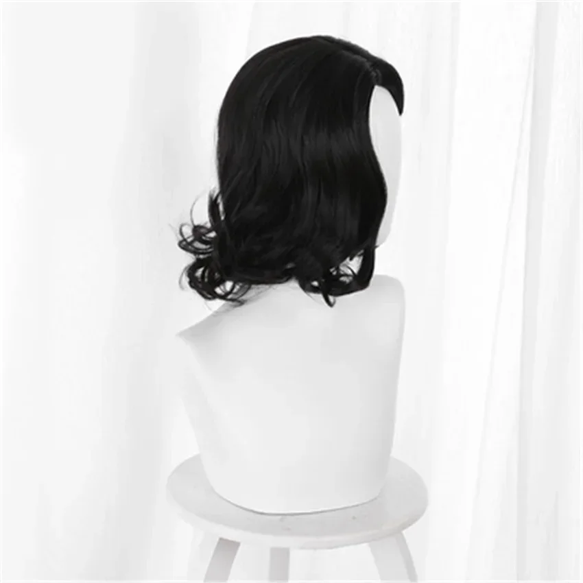 Game Evil 8 Lady Dimitrescu Cosplay Woman's Wig Black Short Bob Hair Headgear Halloween Carnival Party Props Wigs