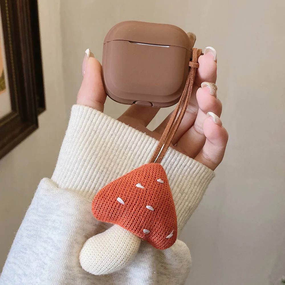 무광 다크 브라운 소프트 실리콘 이어폰 충격 방지 보호 커버, 애플 에어팟 4 3 2 1 프로 2 케이스, 사랑스러운 버섯 펜던트 포함
