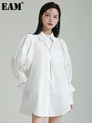 [EAM] Women Whihte Black Big Size Blouse New Lapel Long Lantern Sleeve Loose Fit Shirt Fashion Tide Spring Autumn 2024 1DF4980