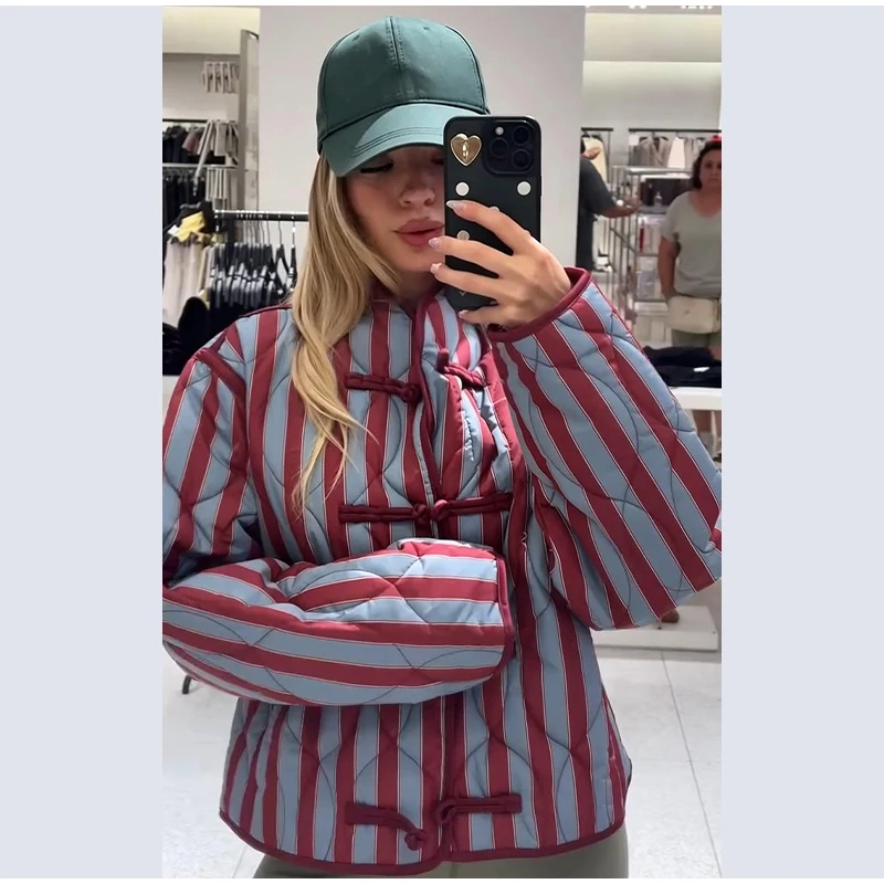  Casual Stripe Padded Coats Women's Stand Collar Long Sleeve Loose Warm Frog Buttons Quilted Jackets 2026 New Lady Outerwear