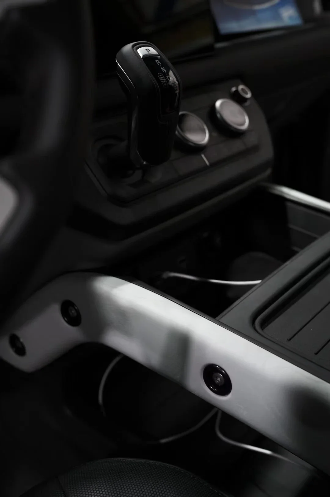 

Для Land Rover Defender 90 110 2020: Комплект деревянных элементов интерьера, аксессуары для салона автомобиля, премиальный виниловый материал с текстурой дерева