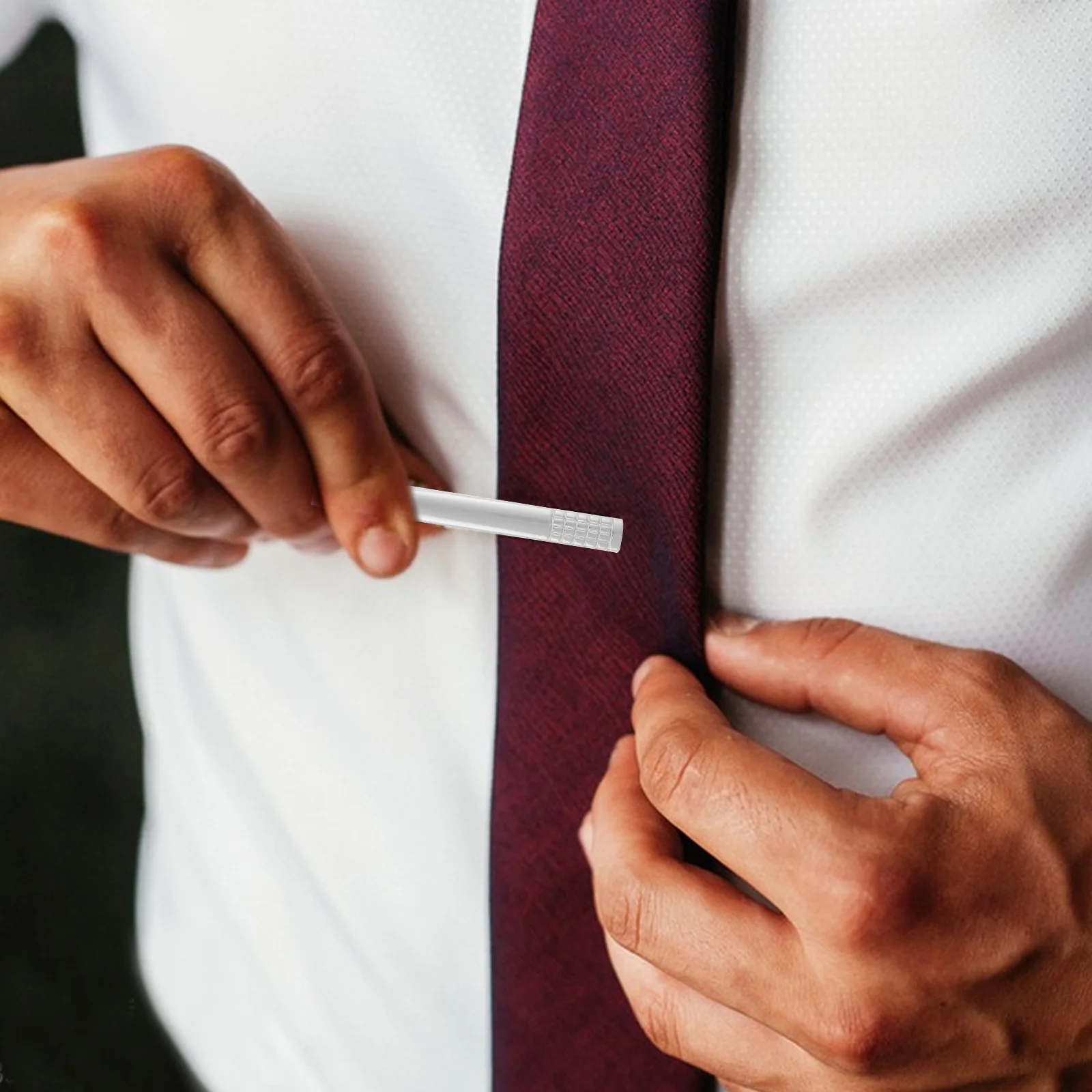 2 قطعة مشابك ربطة عنق معدنية مشبك ربطة عنق أنيق على الطراز الكلاسيكي لحفلات الزفاف والولائم مشابك ربطة عنق صغيرة مزخرفة للرجال