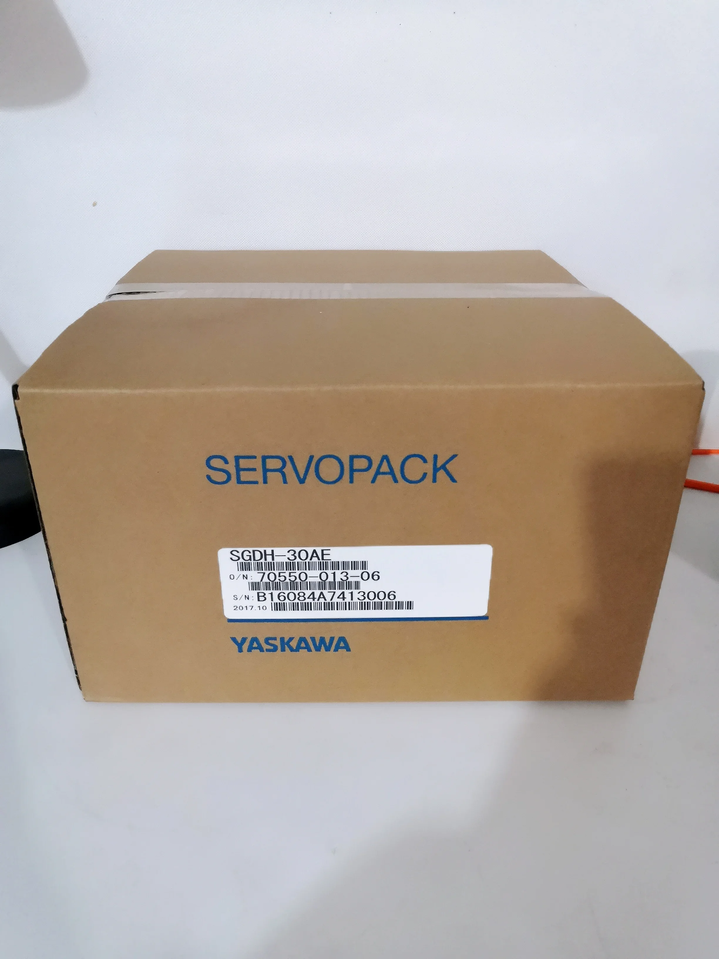 100% New Original SGDM-30ADA Yaskawa Servopack SGDM-30ADA servo driver