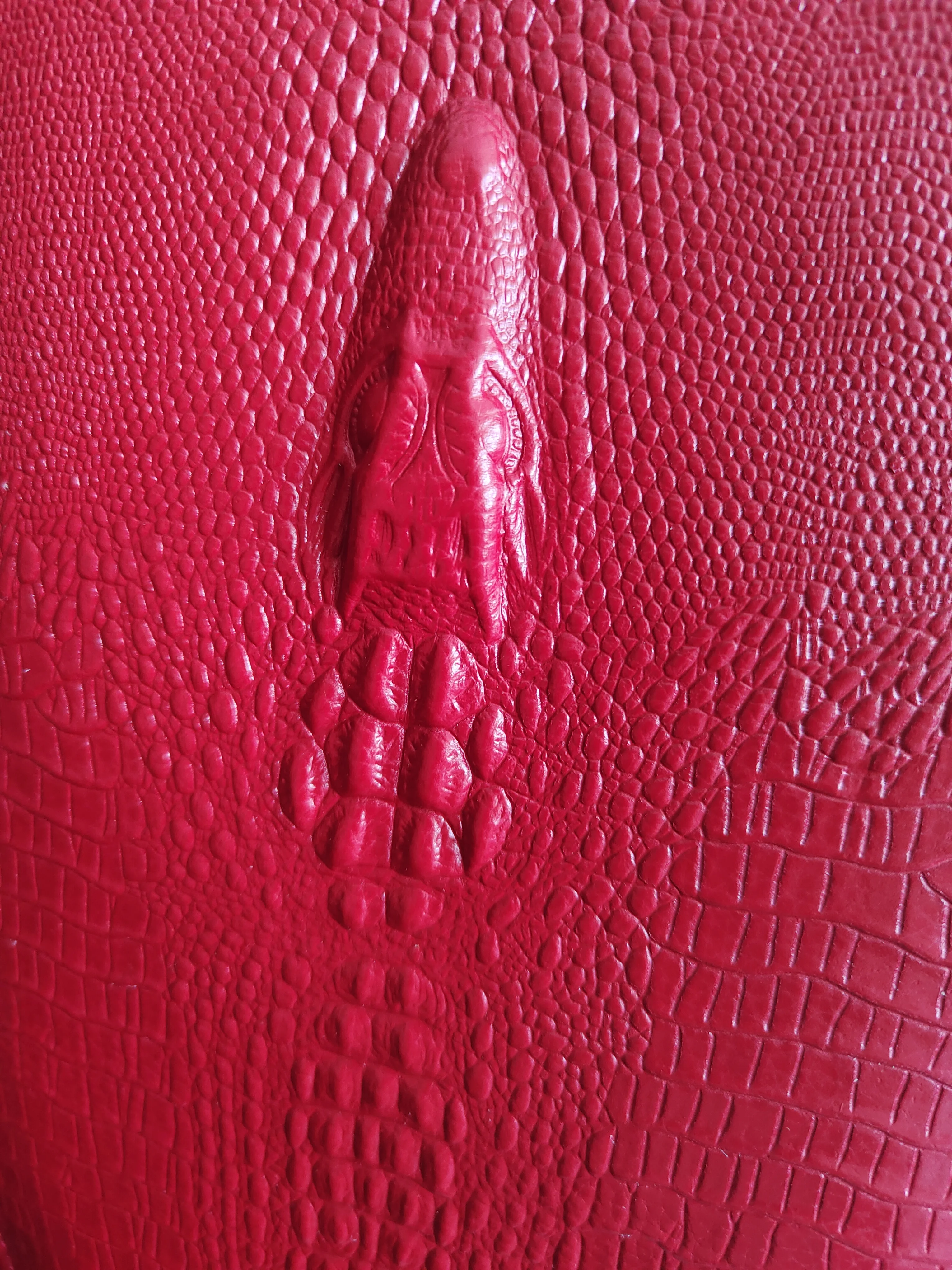 Zency 100 % echtes Leder, reinweißer Rucksack, Damen-Rucksack mit Krokodilmuster, passend für A4-Magazin-Laptops – Detail 12