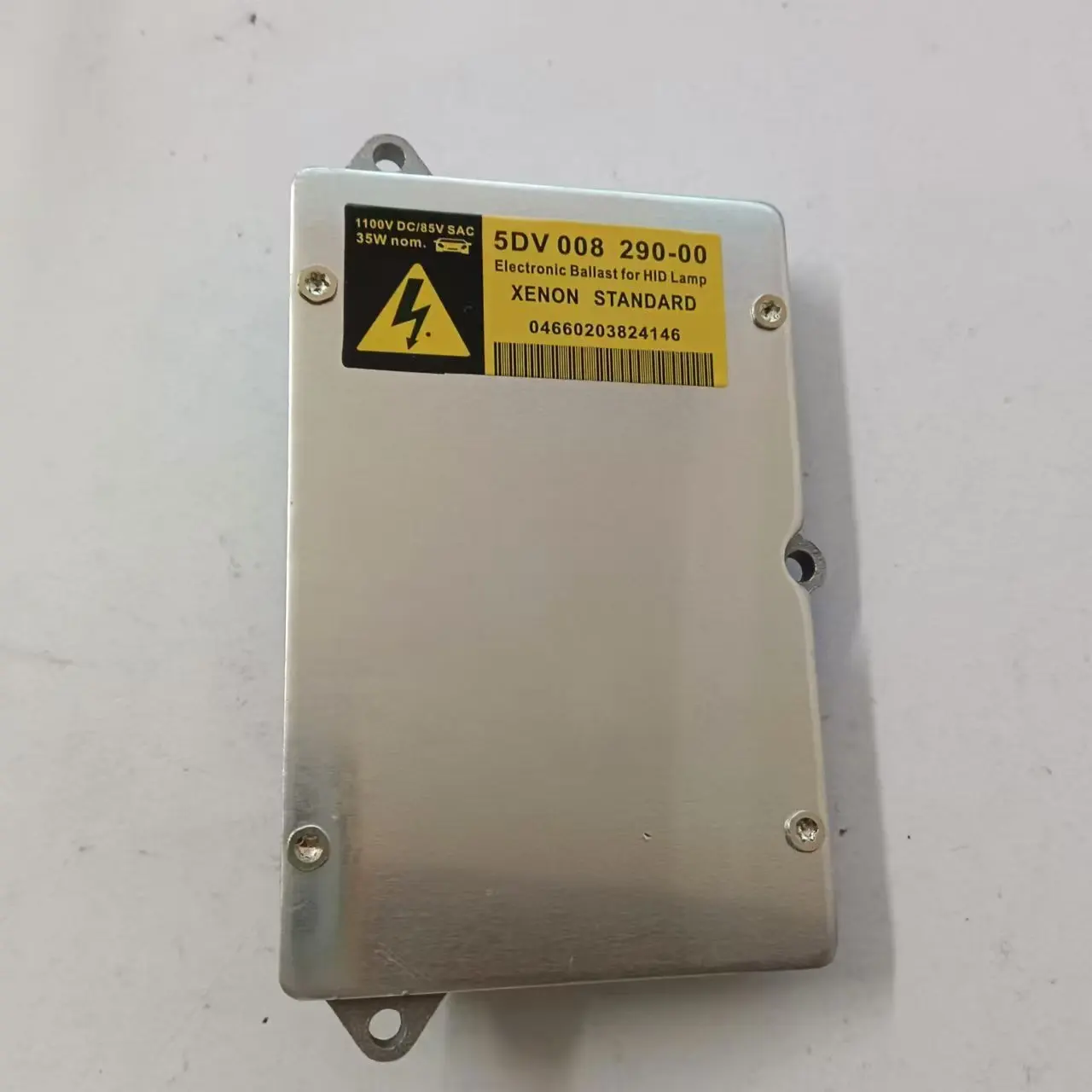 

Factory source D2S suitable for Audi xenon headlights original ballast old Hella 5DV00829000