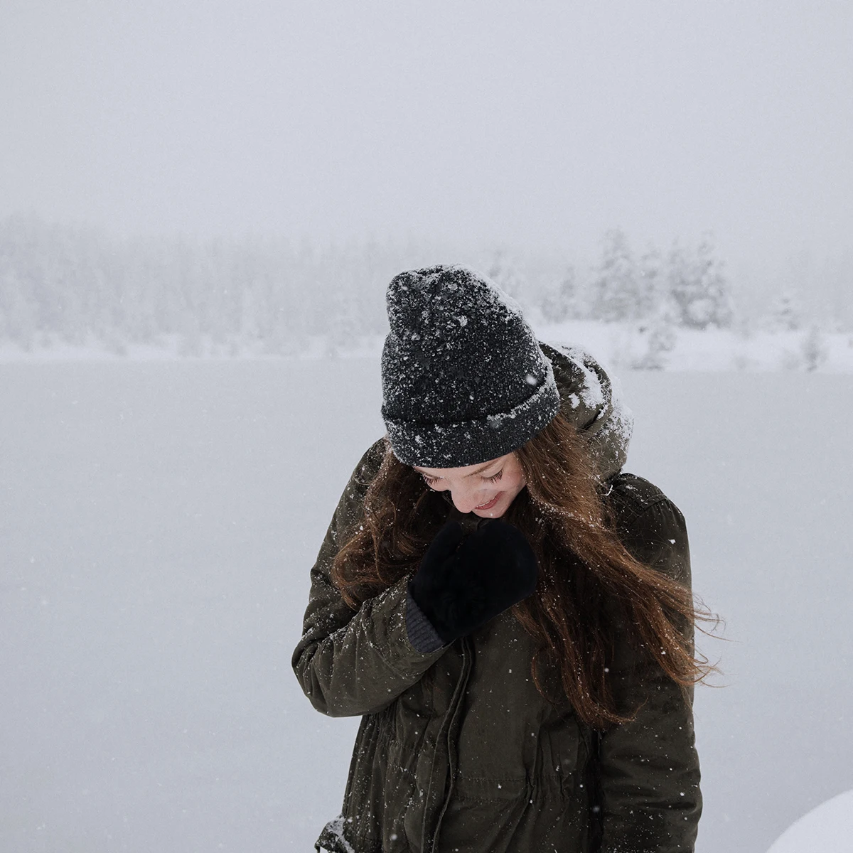 

2 Pairs Ball Gloves Outdoor Winter Mitten for Women Warm Wool Mittens Full Fingers Fleece Lined Thermal