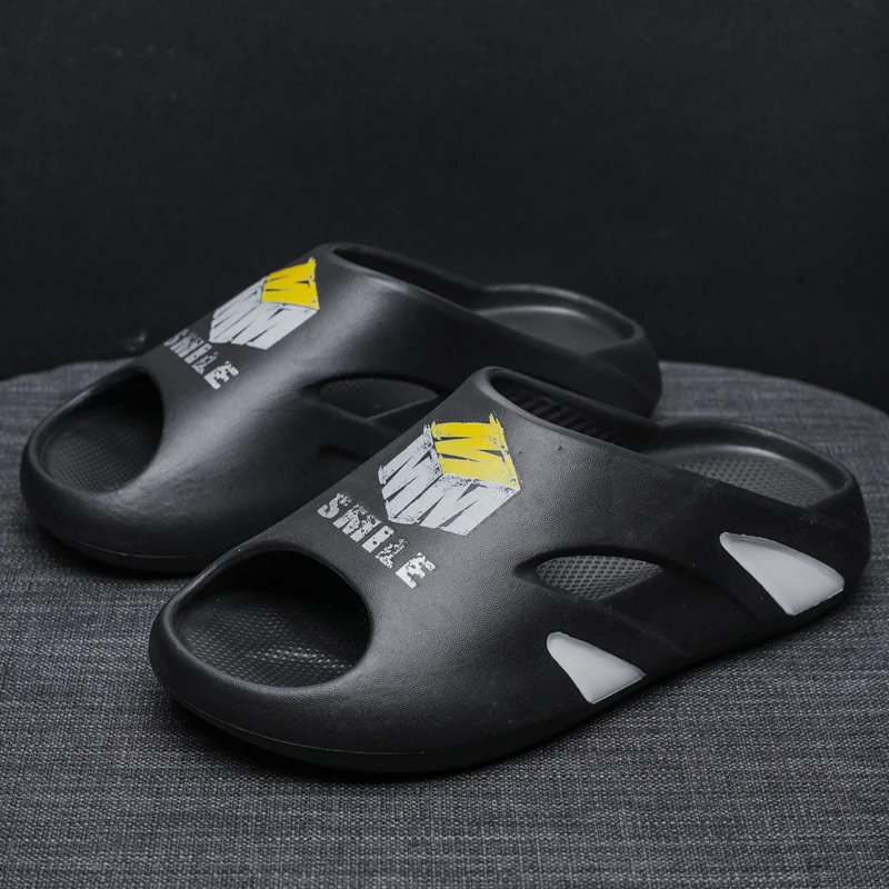 Men's Summer Slippers, Non-Slip, Anti-Odor, Lightweight, Wear-Resistant, Outdoor Sandals with a Soft Feel, Beach Sandals for Men
