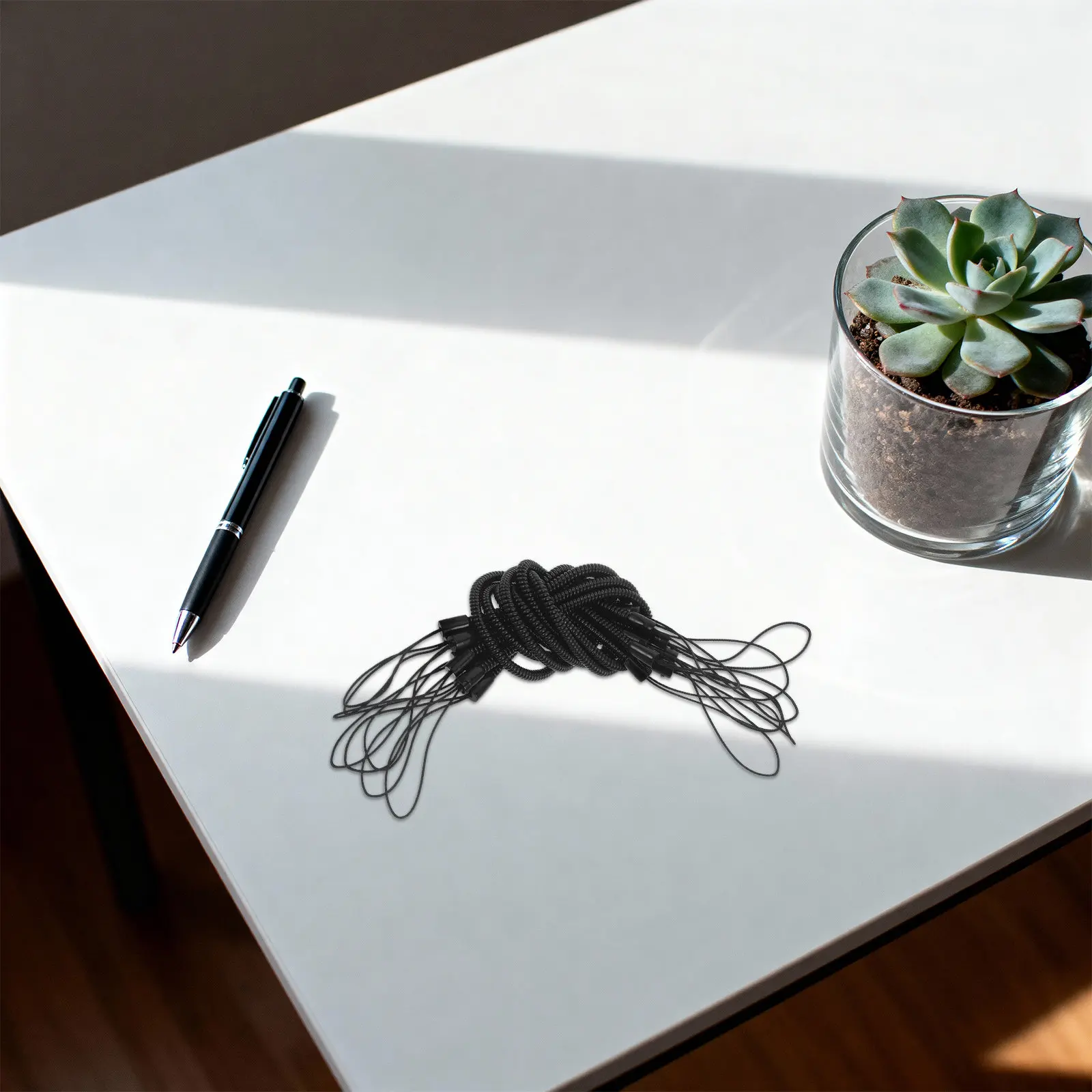 

Набор из 8 выдвижных пружинных шнурков-держателей для стилусов с защитой от потери, эластичные ремешки для сенсорных ручек, планшетных стилусов, для рисования и письма