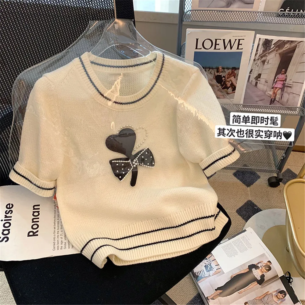 2023 New Summer Sweater Women\'s Casual Bow T-Shirt Roune Neck Short Sleeve Black White Contrast 3D Love Beading Knitwear Tops