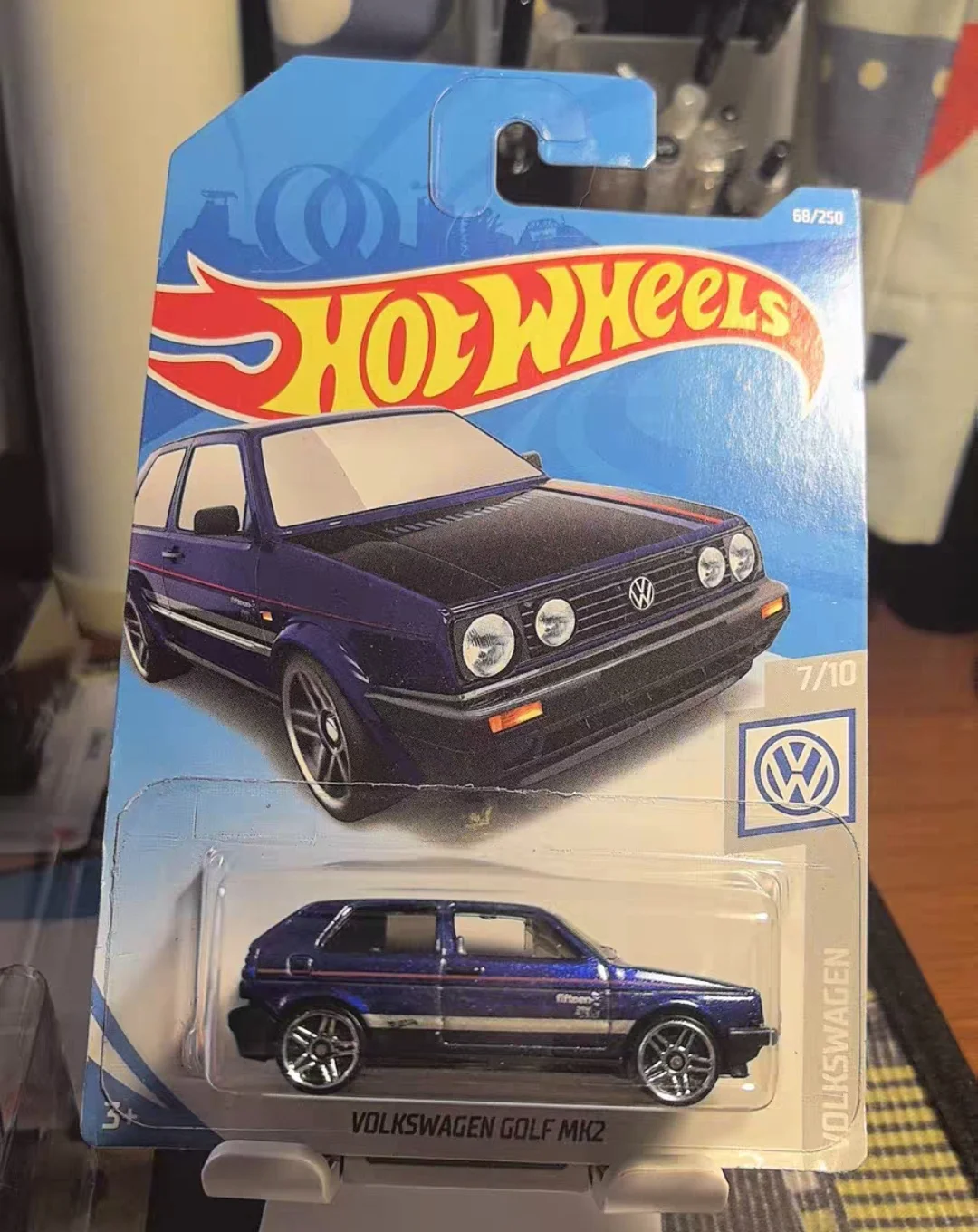 ของแท้รถฮอทวีลส์โฟล์คสวาเก้นกอล์ฟ Mk2 1/64 โลหะหล่อรุ่นของเล่นเด็กของขวัญวันเกิด
