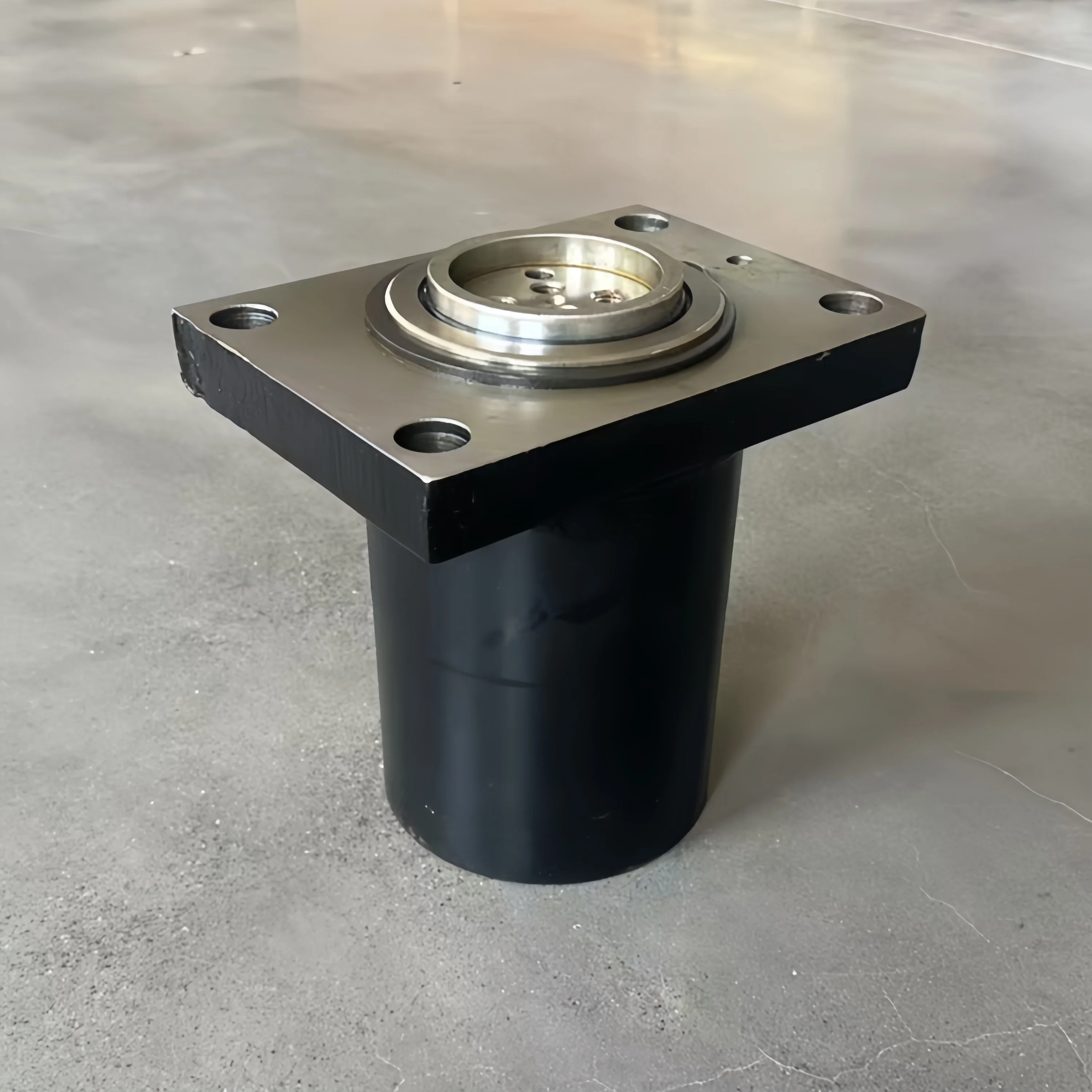 

ATLAS COPCO Hydraulic Cylinder Iron Mining Machine Parts With 3222 3231 24