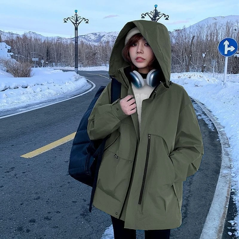 

​Lightweight Soft Shell Jacket for Spring Autumn Moisture Wicking Windproof Coat for Urban Outdoor Wear​