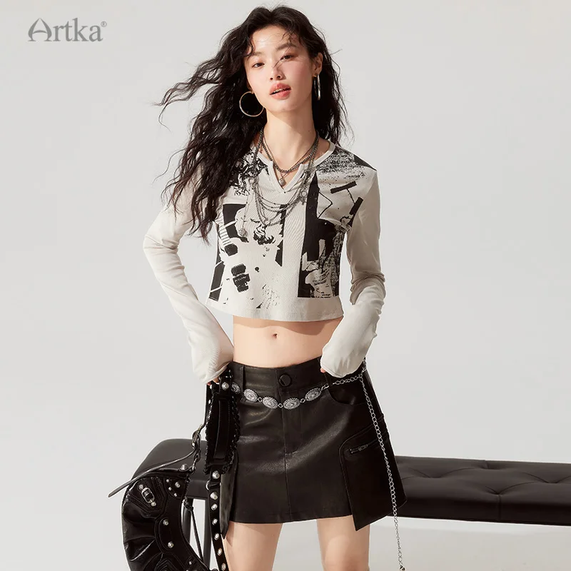 ARTKA 2023 Autumn New Women Skirt Fashion High Waist Pocket Design PU Leather Skirt Spice Girl A-Line Black Short Skirt QA92239Q