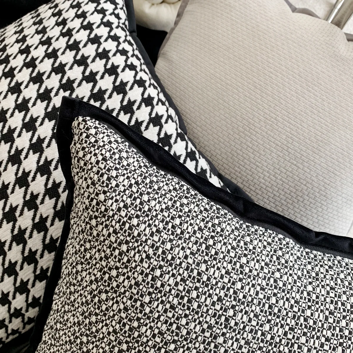 Retro Checkered Pillowcase with Nordic Style Minimalist Modern Sofa, Living Room, Car Backrest Pillowcase Bedside Cushion Cover