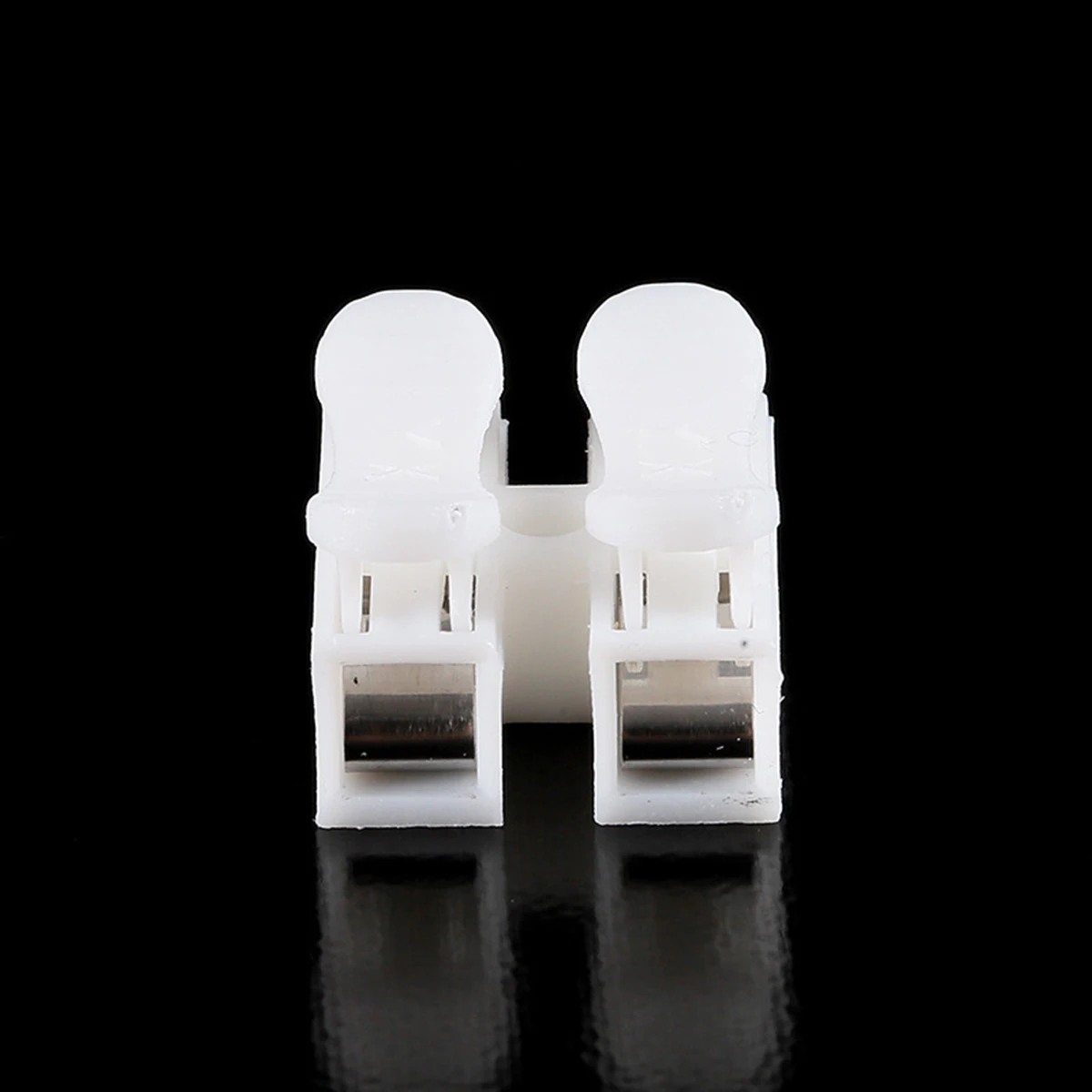 

3Pcs Terminal Block Push Wire Connector White Flame Resistant Electrical Wire Connectors for Power Cable Electronics Lamp