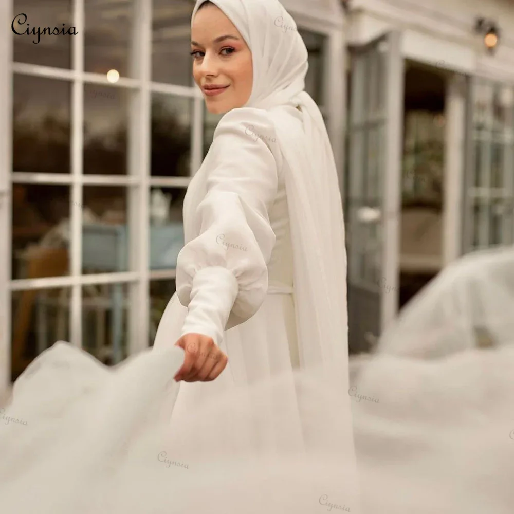 Ciynsia Abiti da sposa hijab musulmano in chiffon avorio con mantello A-Line Dubai Abiti da sposa per le donne 2024 Sposa Robe De Mariée