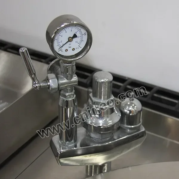 Cucina del ristorante dell'hotel Attrezzatura da cucina industriale commerciale in acciaio inossidabile Bollitore elettrico per zuppa da 100 litri