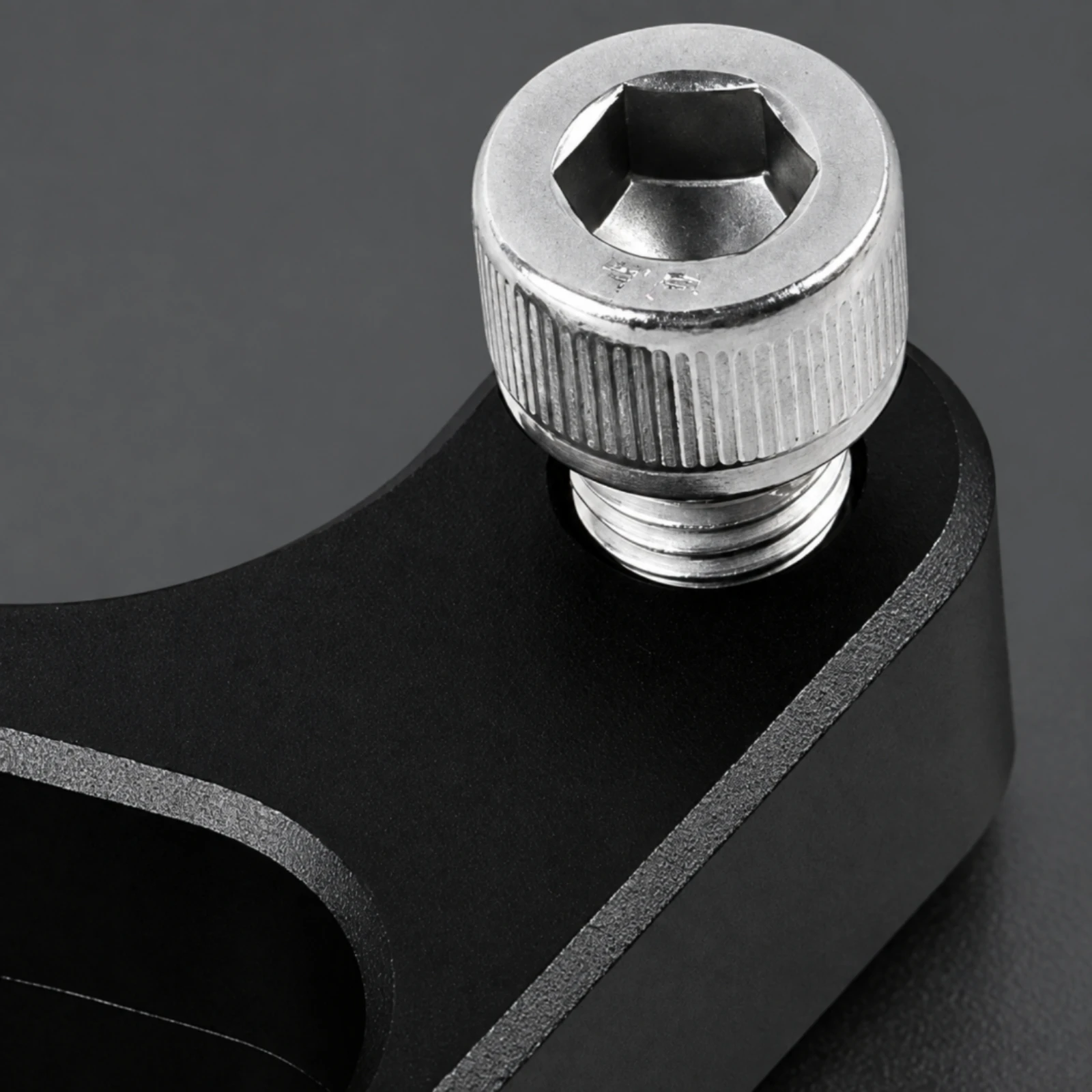 Motorcycle Neutral-Gear Shifting Assist Bracket CNC-Machined Harley Gear-Change Assist Bracket with Allen Keys Contoured