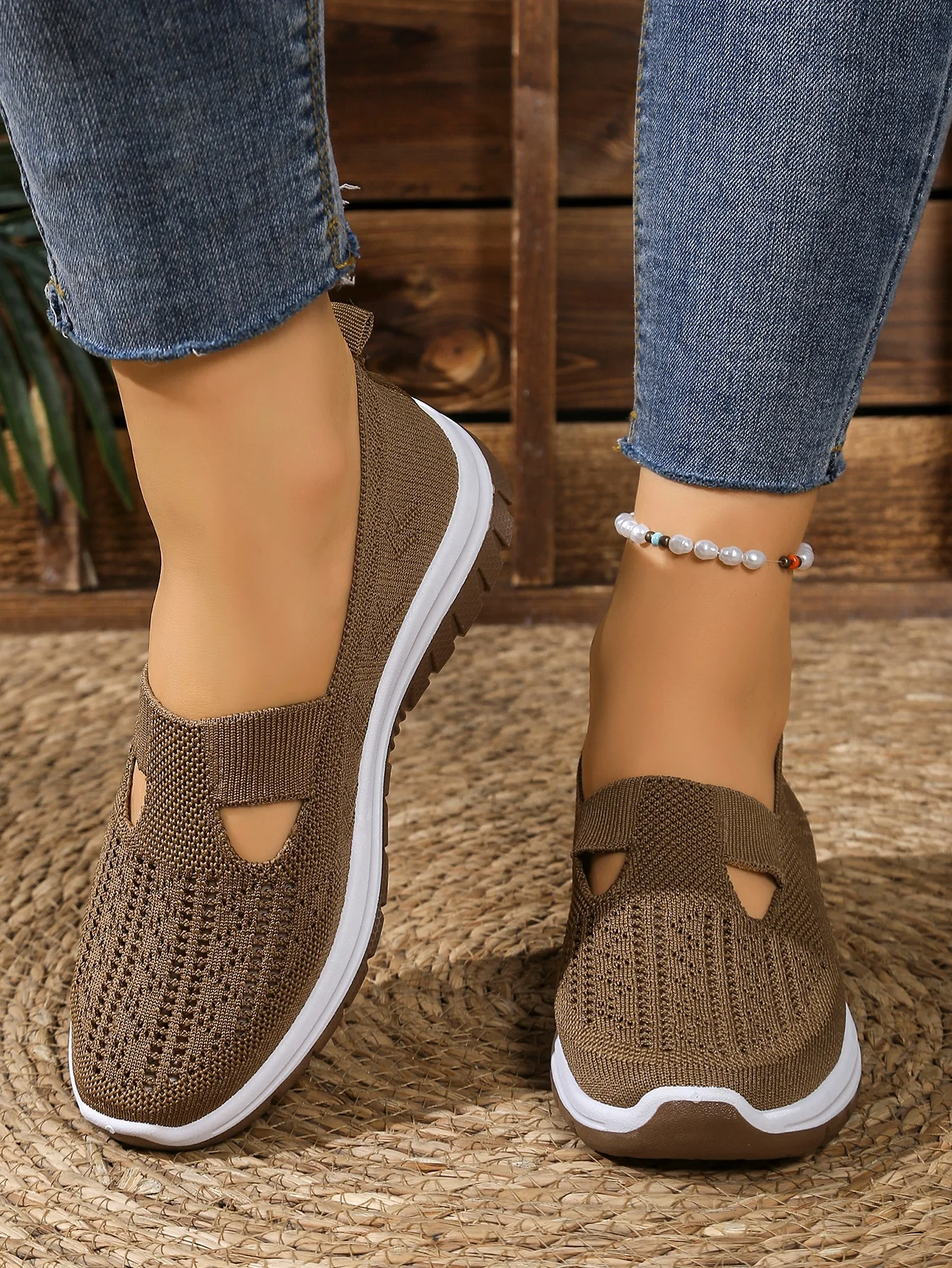 Sommerliche, atmungsaktive, hohlgestrickte Damen-Slip-On-Schuhe, rutschfeste, leichte Wandersneaker, lässige Mesh-Loafer für den Außenbereich – Detail 9
