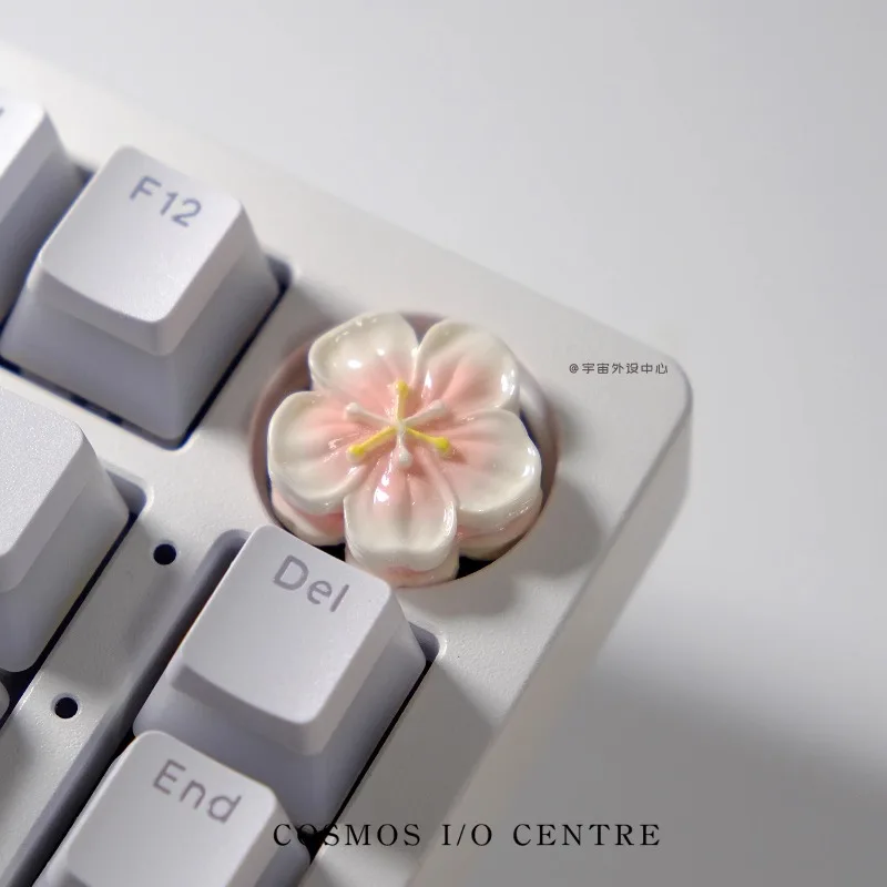 

White Cherry Blossom Keycaps Handmade Custom Cartoon Resin Keycaps for HI75 Mechanical Keyboard Original Artisan Point Keycaps