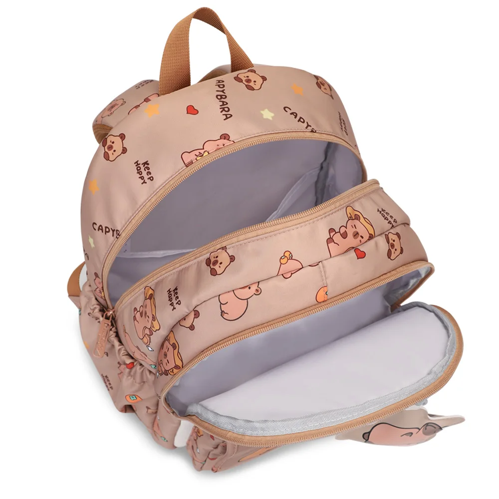 SUN EIGHT Mochila informal de 15 pulgadas con dibujos animados, mochilas escolares ligeras, bolsa de viaje de nailon impermeable, mochila escolar para estudiantes