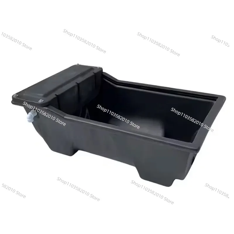 Black Plastic Livestock Water Trough, Animal Drinking Tank for Cattle Horse Sheep Farm Use