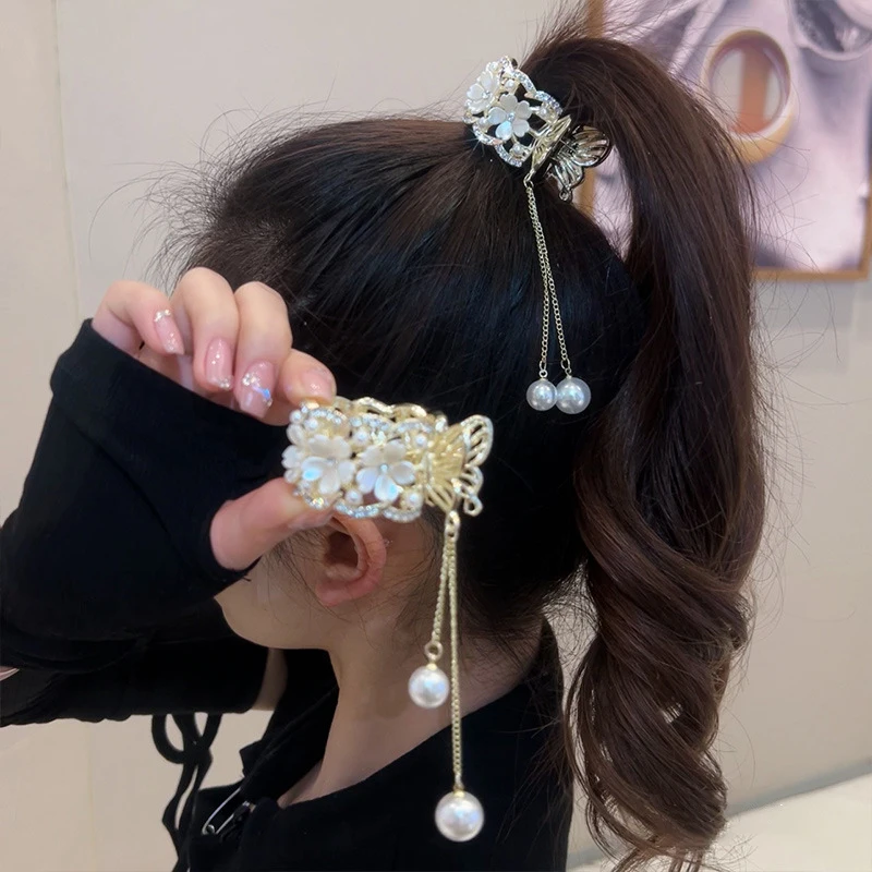 Fashion Rhinestone Tassel Pearl Hair Claws Flowers Hair Clip Women Barrettes Ponytail Holder Hairpins Hair Accessories Gifts