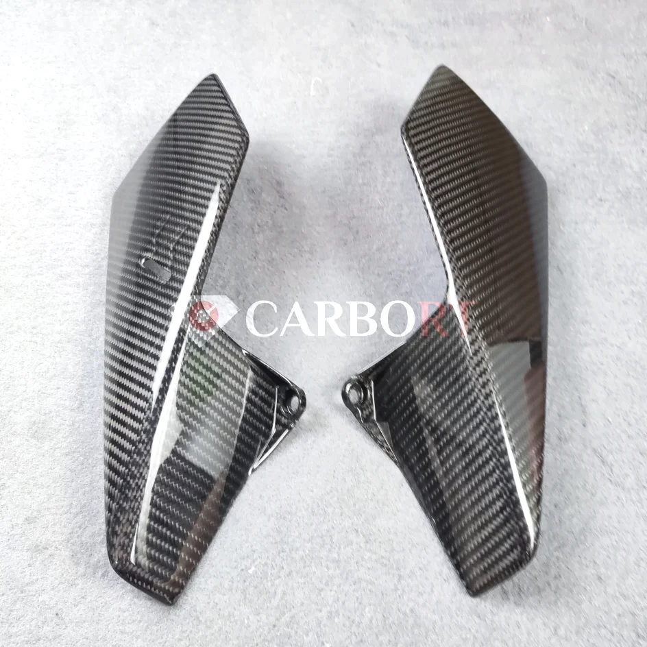 For KTM 790 DUKE 890R 890 R Carbon Fiber Gas Fuel Tank Lower Side Under Cover Fairing 2020 2021 2022 Cowl Protection Panel Parts