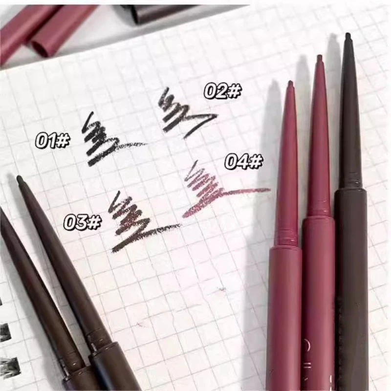 

The eyeliner pen is smooth, waterproof, durable and thin, and the color eyeliner pen is dark purple, eyeliner stamp